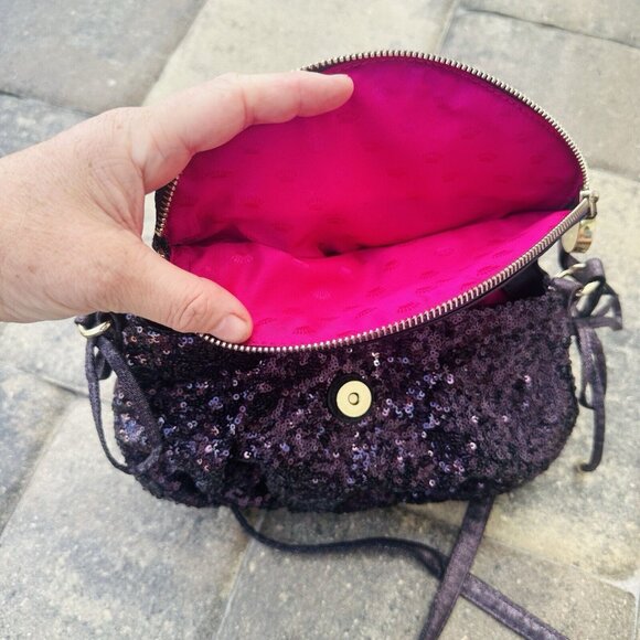 Authentic JUICY COUTURE Mini Traveler Crossbody Bag Sequin Purple (MRSP $65) - Picture 12 of 14